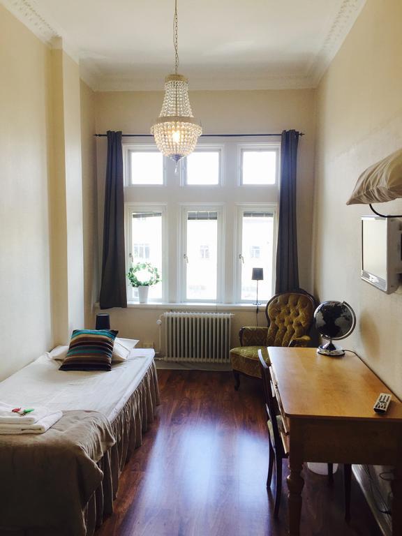 Jaernvaegshotellet Gävle Εξωτερικό φωτογραφία