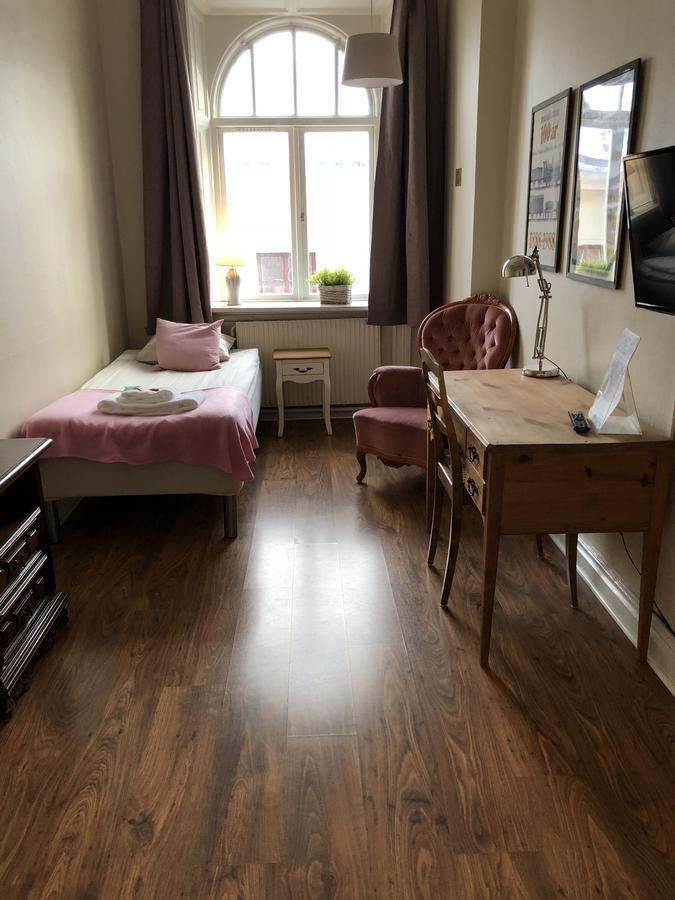 Jaernvaegshotellet Gävle Εξωτερικό φωτογραφία